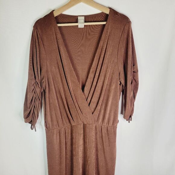 Lilian Vintage Elegant Cocoa Brown V-Neck Dress - Picture 4 of 15
